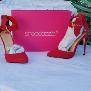 Bexley Detailed Pointed Toe Pump Women's size 6